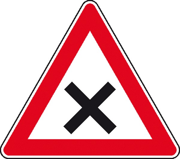 Verkehrszeichen - StVO Nr. 102 Kreuzung oder Einmündung mit Vorfahrt von rechts