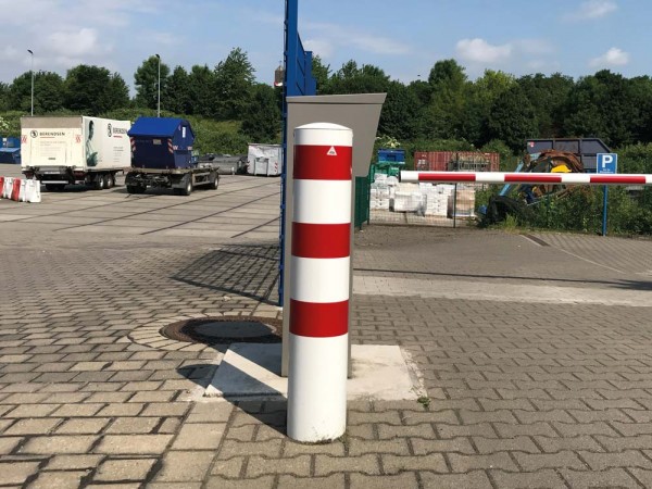 Stahlrohrpoller Ø 273 x 5 mm, ortsfest zum Einbetonieren