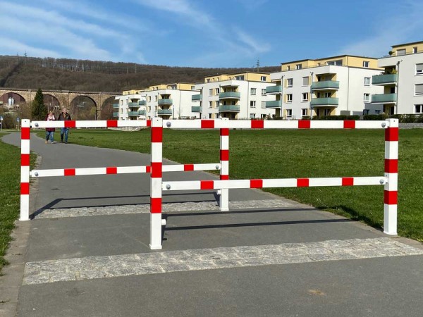 Wegesperre schwenkbar, 70 x 70 mm, mit Dreikantverschluss