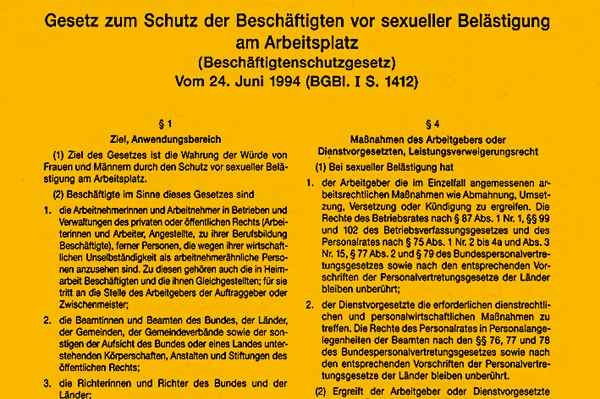 Aushang - Gesetz Gesetz zum Schutz vor sexueller Belästigung