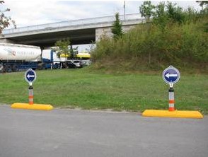 Leitschwelle mit Flexipfosten®